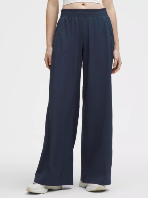 Swift Mid-Rise Wide-Leg Pant