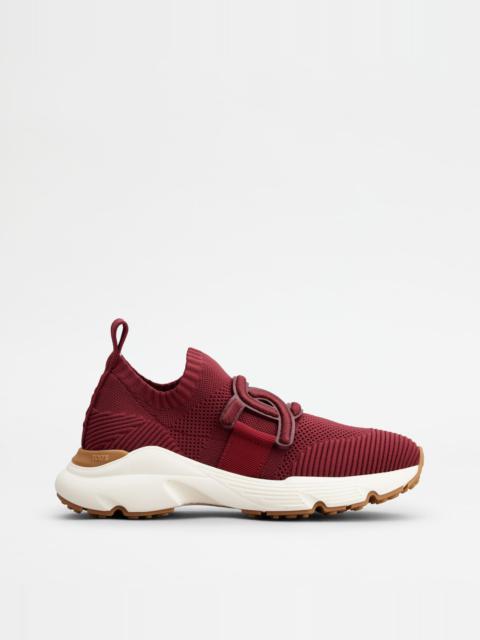 KATE SLIP-ON SNEAKERS IN FABRIC - RED