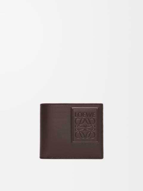 Bifold wallet in satin calfskin