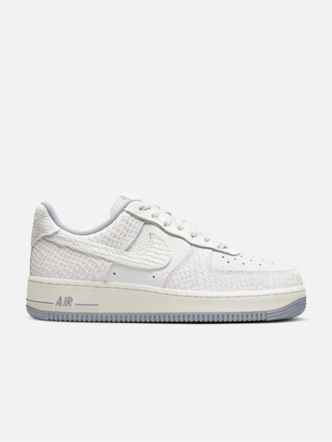 NIKE AIR FORCE 1 '07