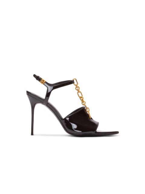 Sync patent leather sandals with heel