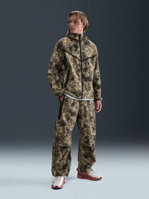 Nike Tech Men's Dri-FIT Woven Camo Loose-Fit Pants