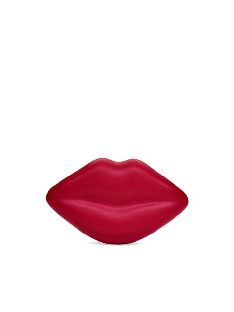 Lip clutch bag