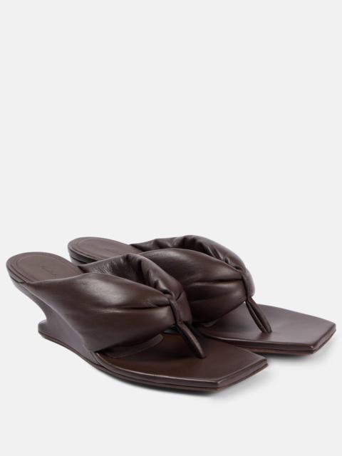 Cantilever 45 leather thong sandals