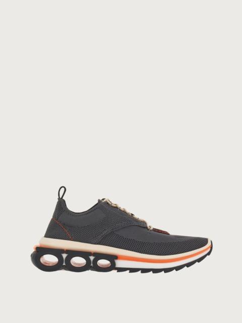 SNEAKERS WITH BRANDED SOLE