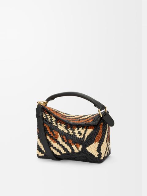 Small Puzzle Edge bag in raffia and calfskin
