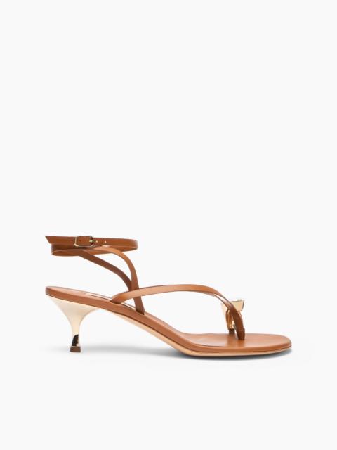 Chic Julia Kitten Sandal