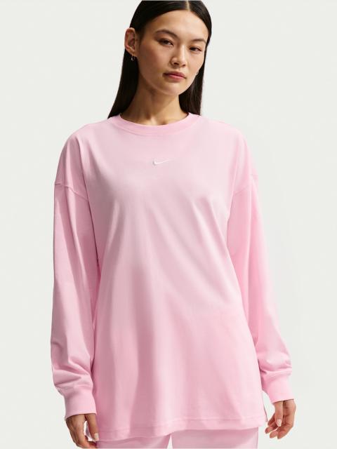 Nike Sportswear Women's Oversized Long-Sleeve T-Shirt