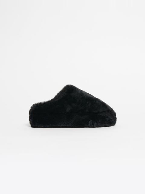 MISHA SLIPPER