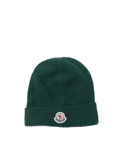 ribbed logo-patch beanie hat