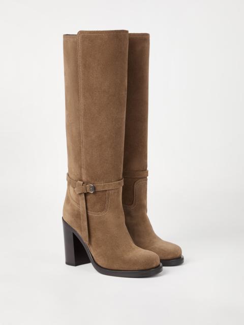 Suede heeled boot with monili