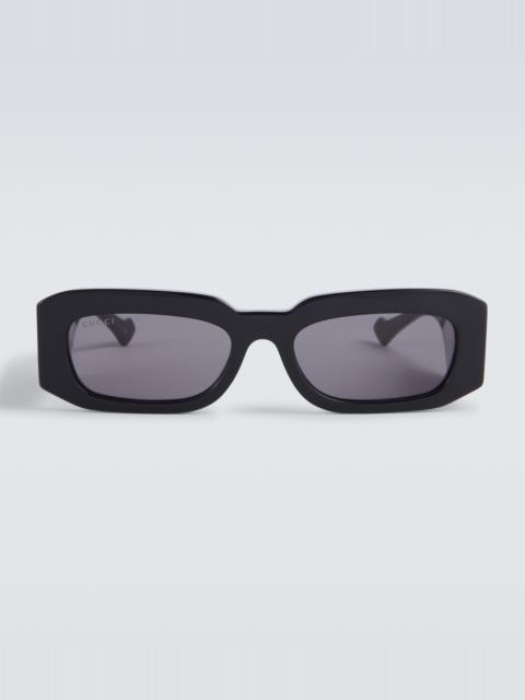 Rectangular sunglasses