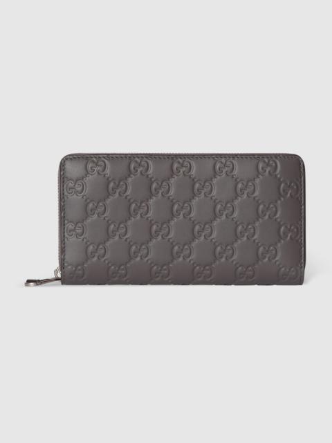 GG Emblem zip around wallet