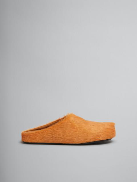 ORANGE LONG-HAIR CALFSKIN FUSSBETT SABOT