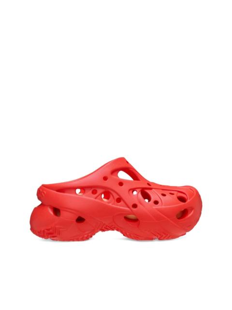 Caged "Starfish" mules