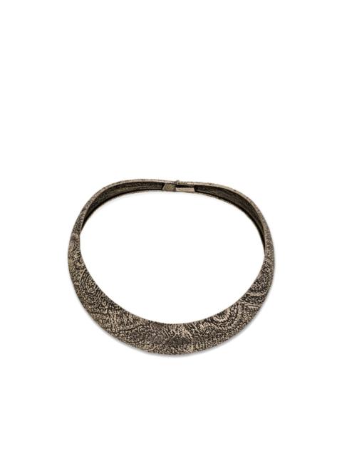 arnica motif choker necklace
