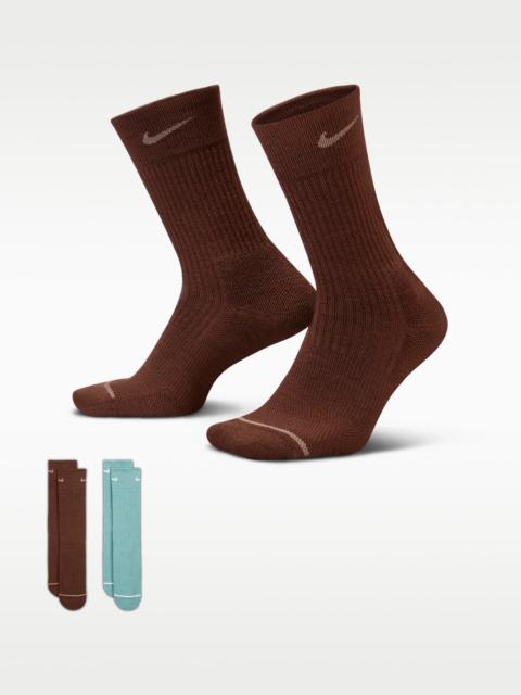 Nike Everyday Wool Cushioned Crew Socks (2 Pairs)