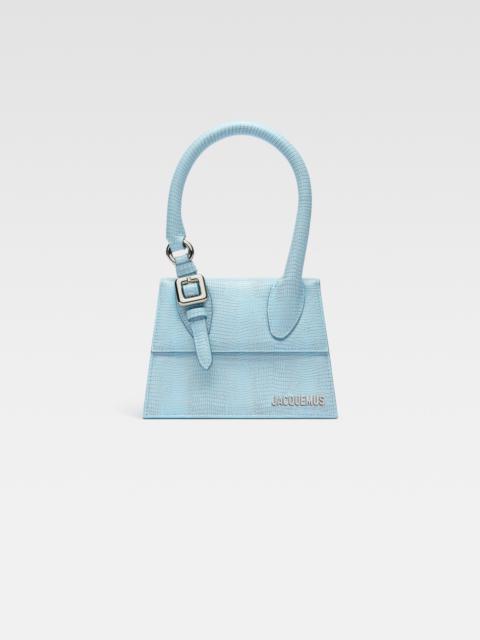 The medium Chiquito with buckle