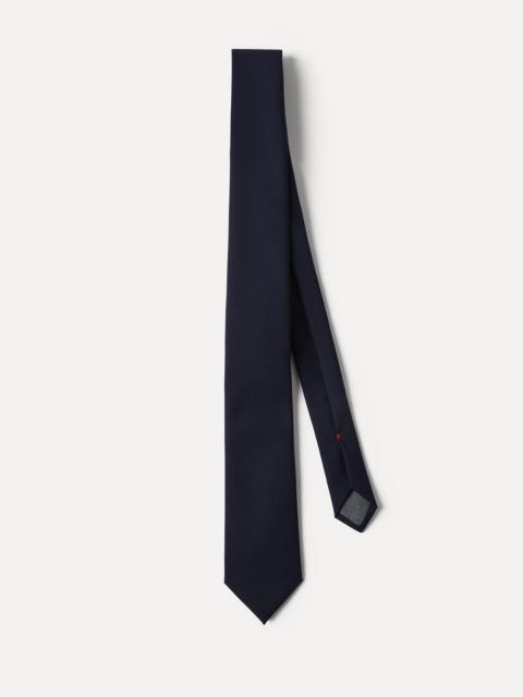 Virgin wool tie