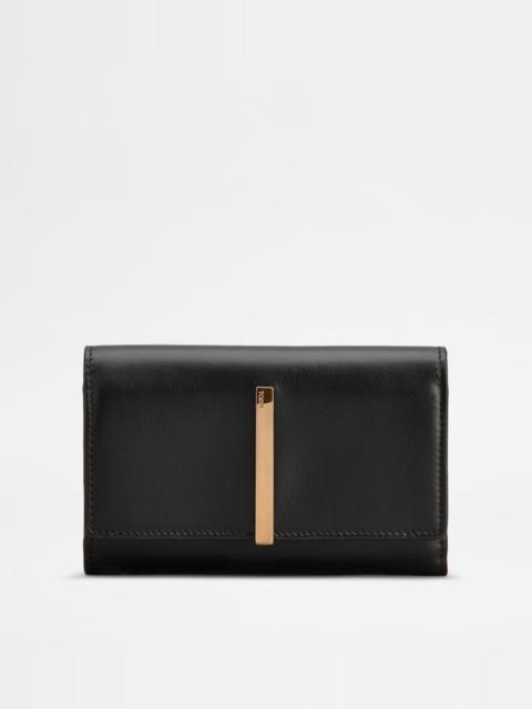 WALLET IN LEATHER - BLACK