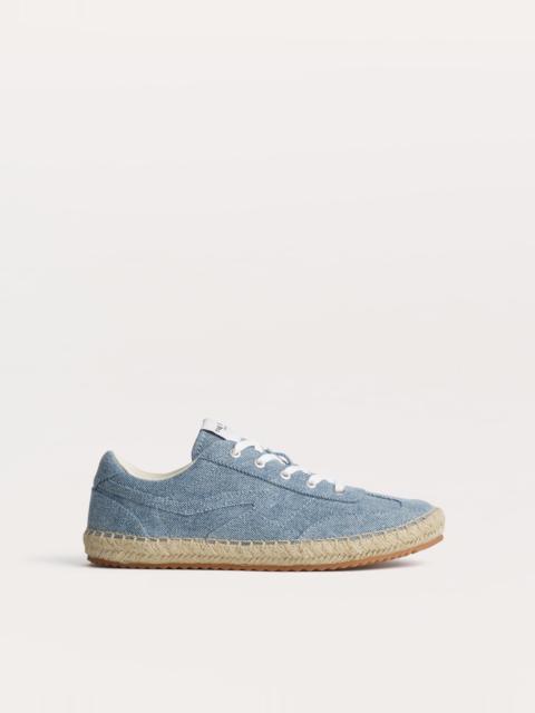 Retro Espadrille Sneakers
Light-Wash Denim