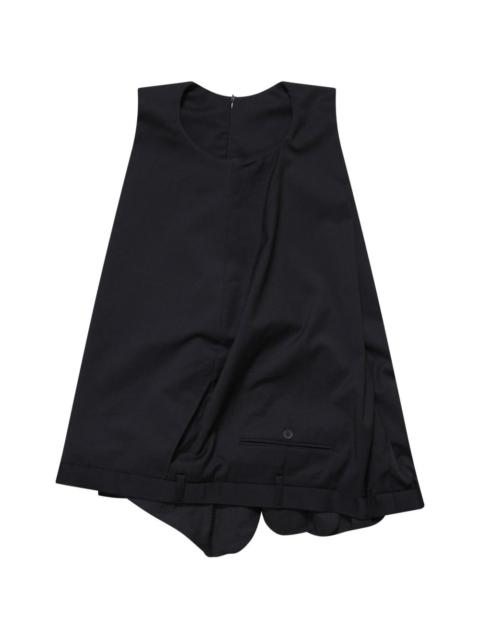 sleeveless waistcoat