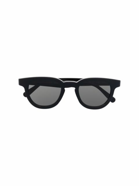 polished-effect round-frame sunglasses